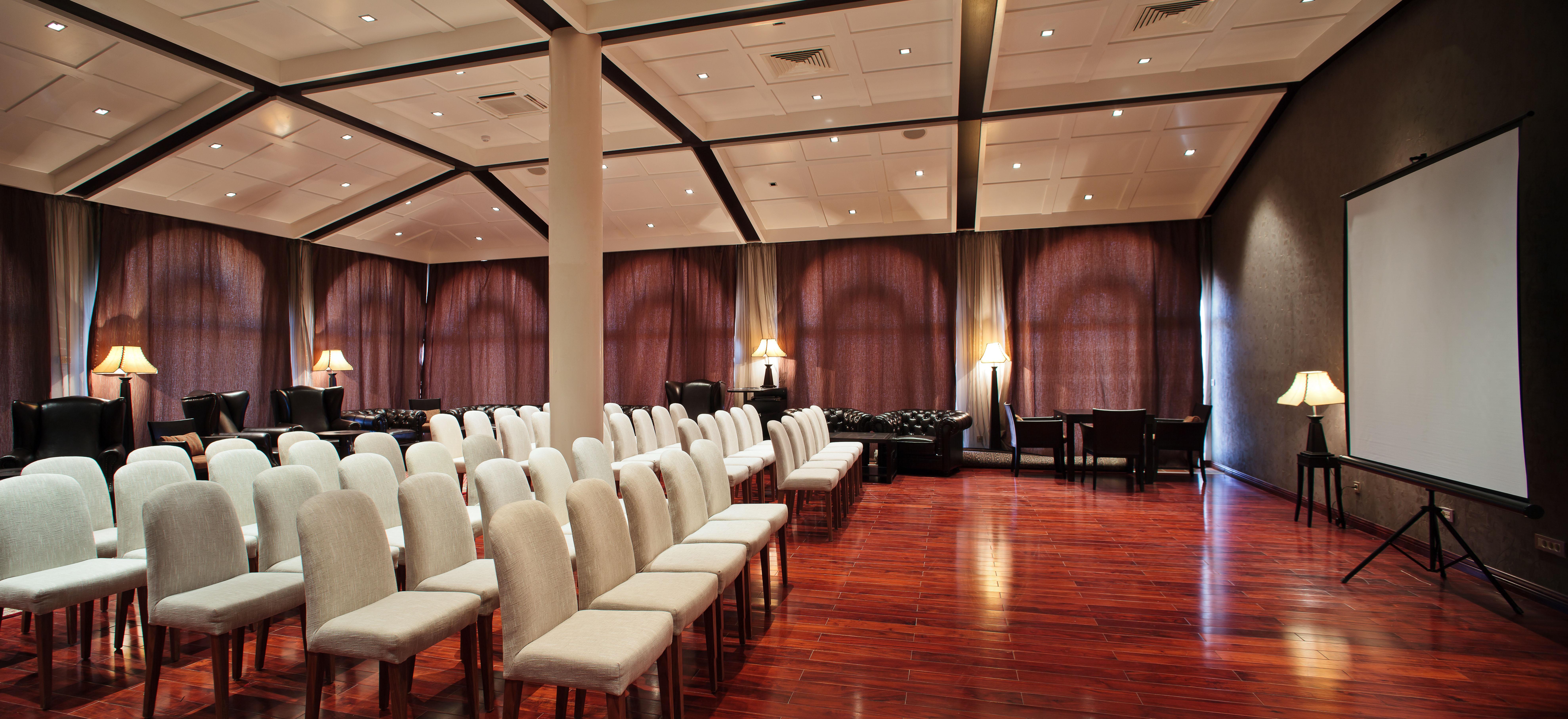 Lighthouse Golf & Spa Hotel Balcic Exterior foto The interior of the main hall