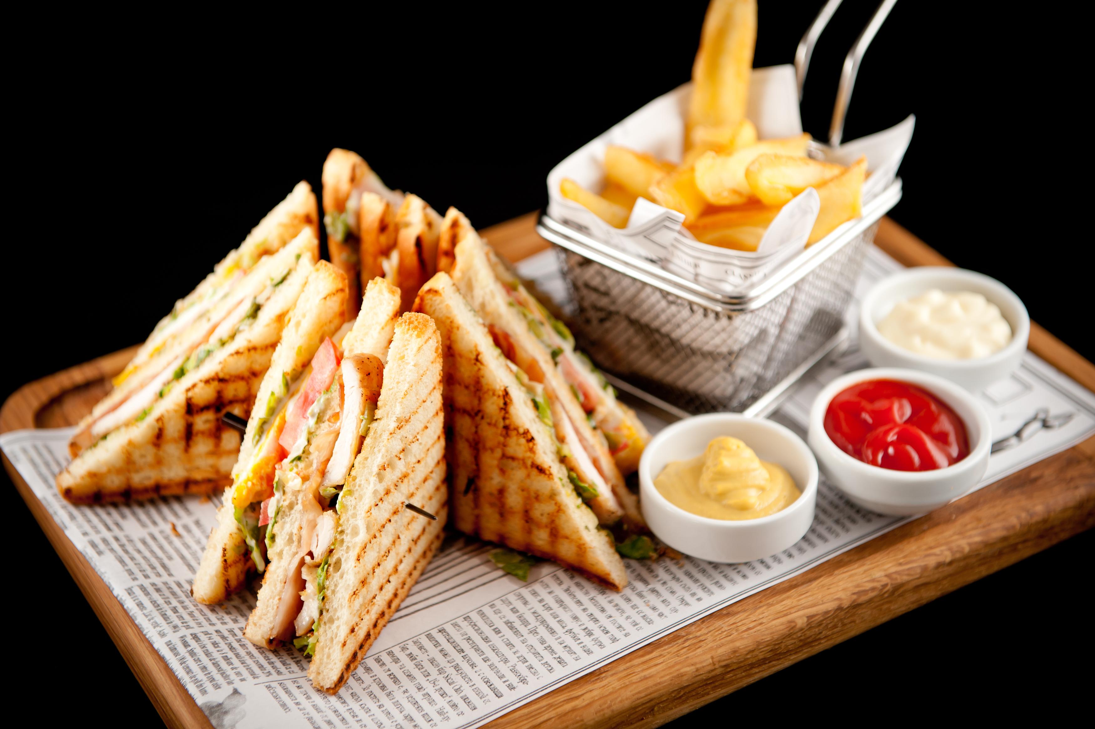 Lighthouse Golf & Spa Hotel Balcic Exterior foto A club sandwich