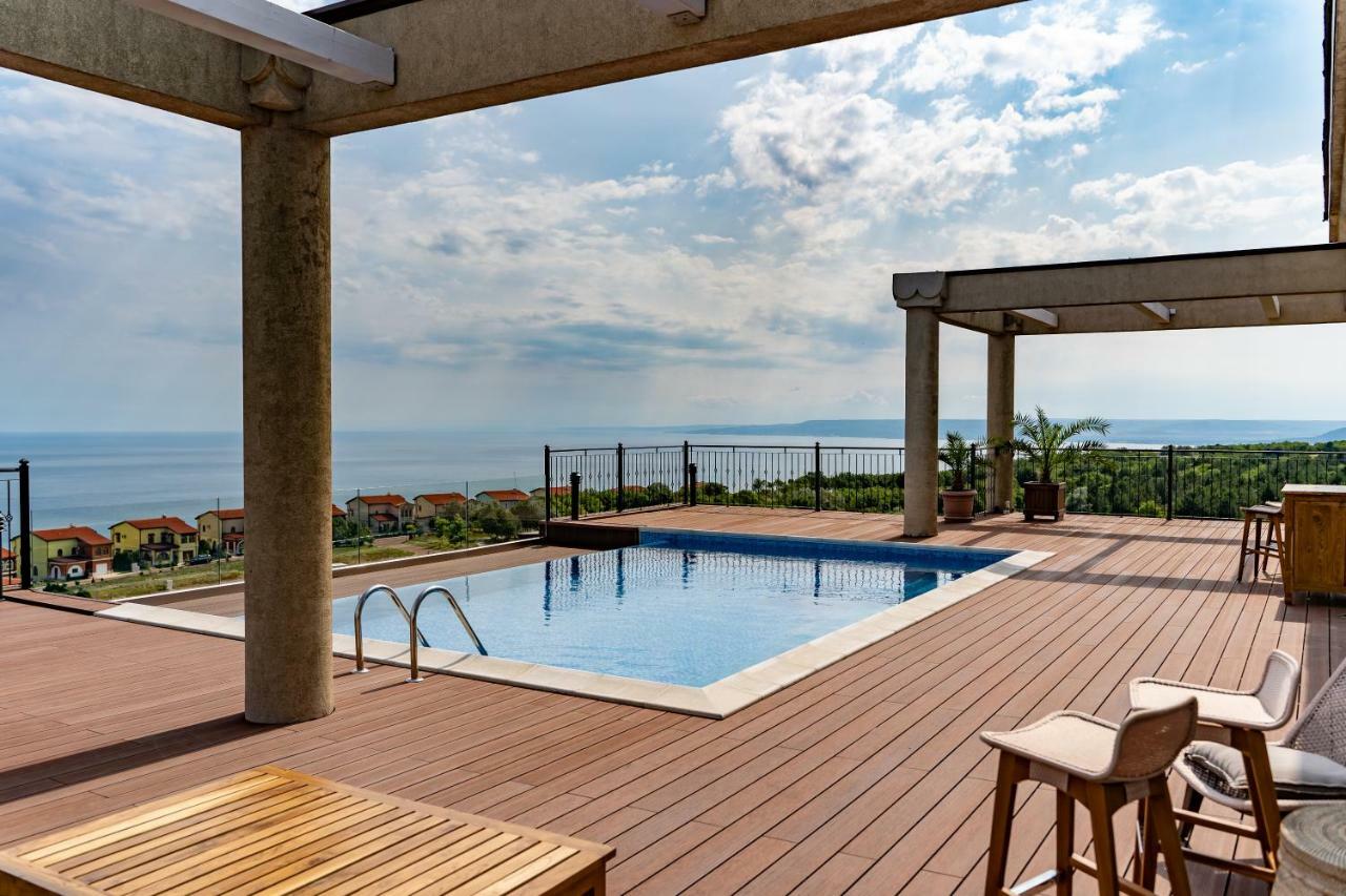 Lighthouse Golf & Spa Hotel Balcic Exterior foto Rooftop pool
